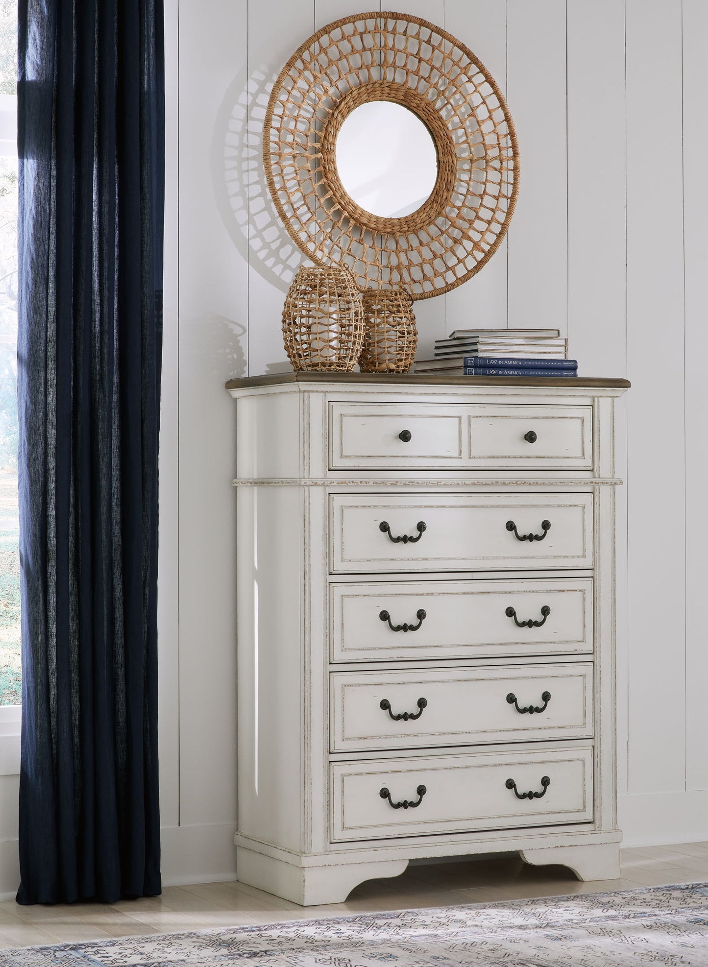 Blendon - Five Drawer Chest - Two-tone