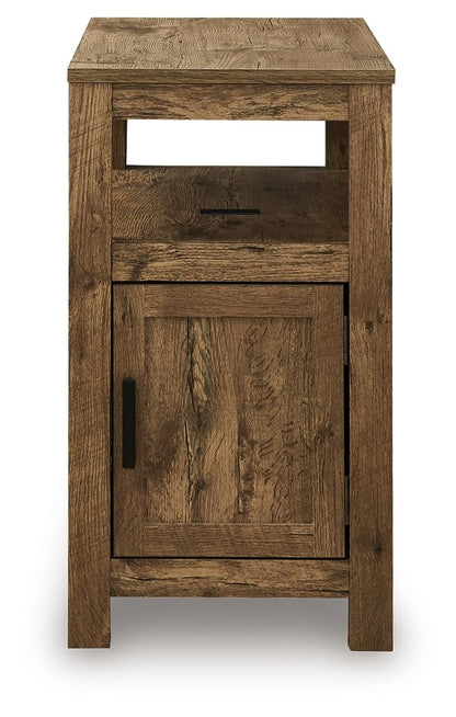 Fendenmore - Chair Side End Table