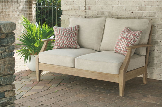 Clare View - Loveseat w/Cushion - Beige