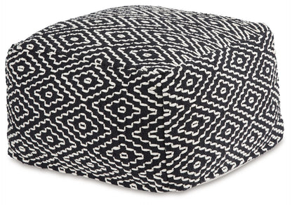 Jasett - Pouf - Black / Ivory