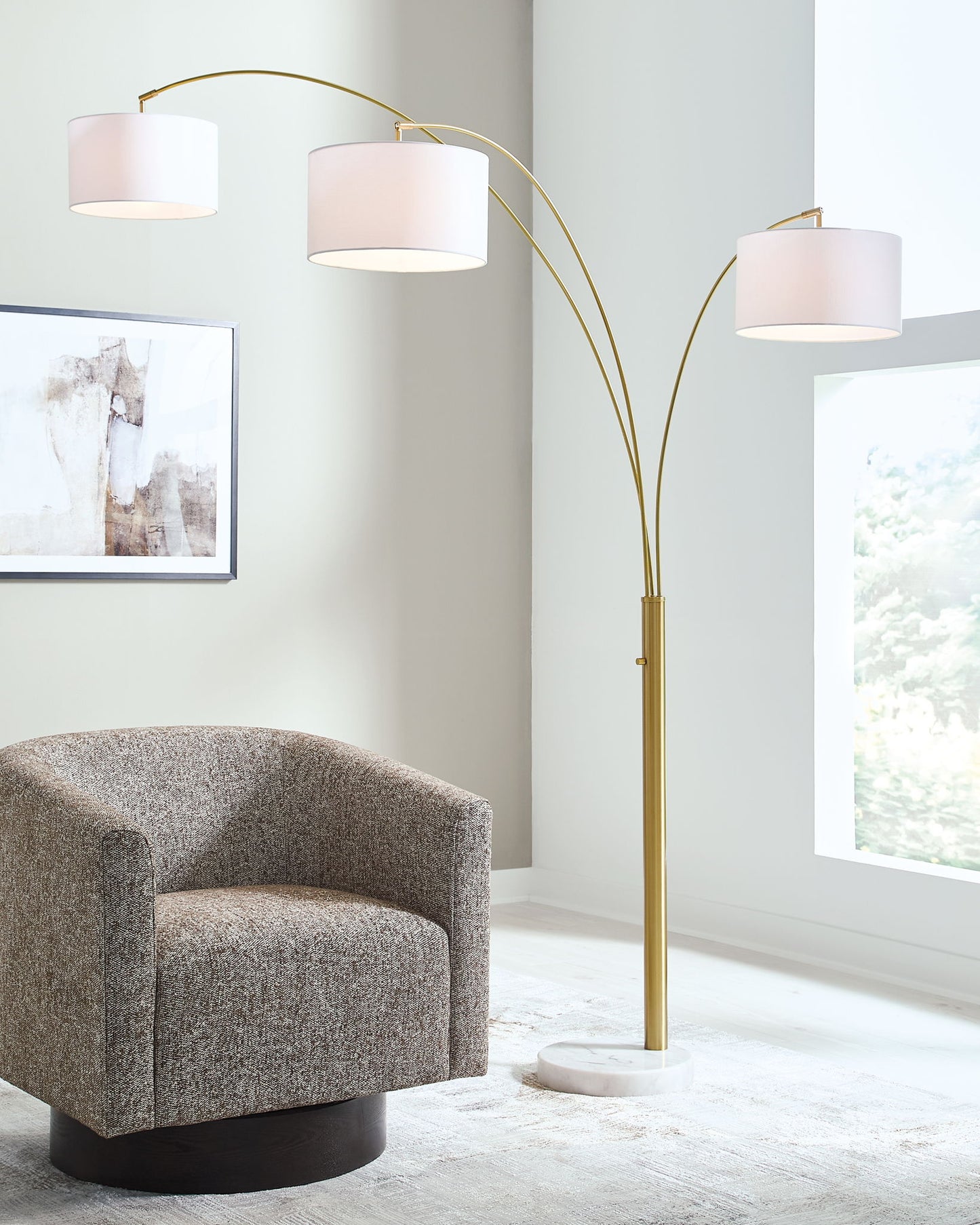 Valo - Metal Arc Lamp - Gold Finish